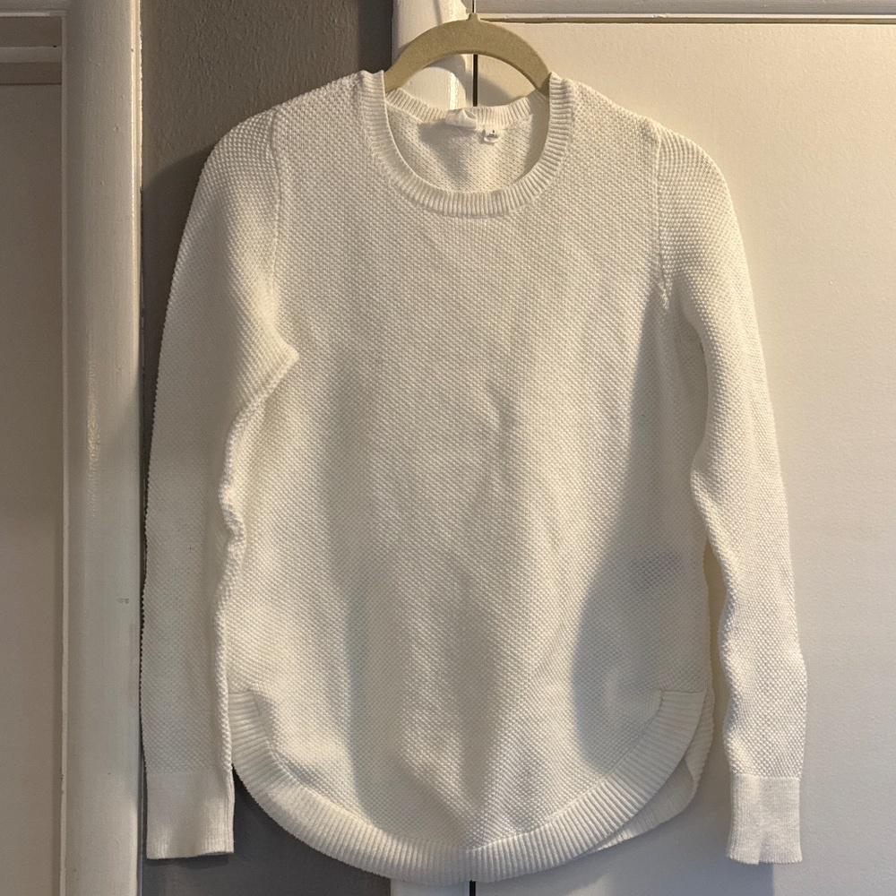 Gap Sweater